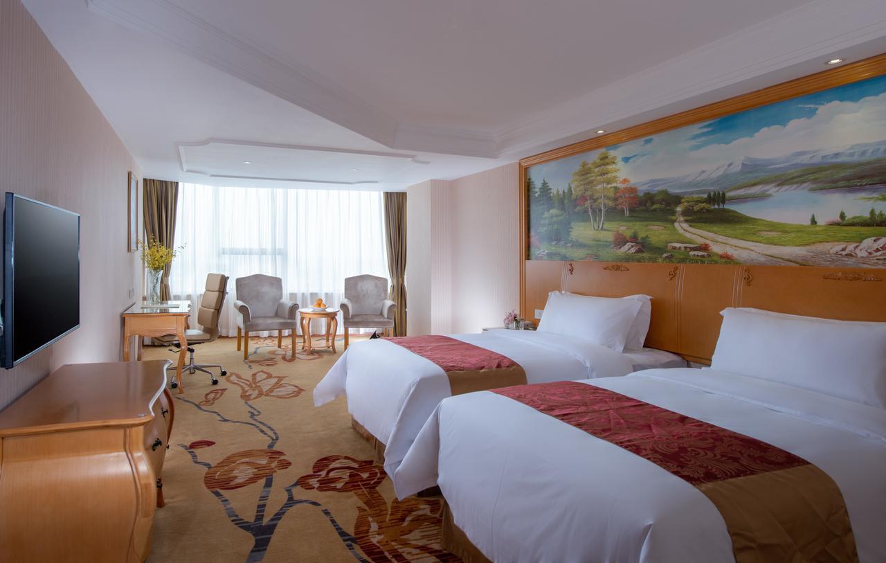 Vienna Hotel Xi'An Railway Station ภายนอก รูปภาพ