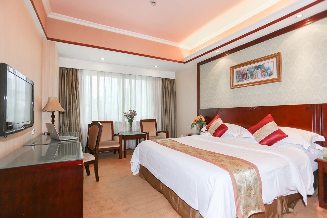 Vienna Hotel Xi'An Railway Station ภายนอก รูปภาพ